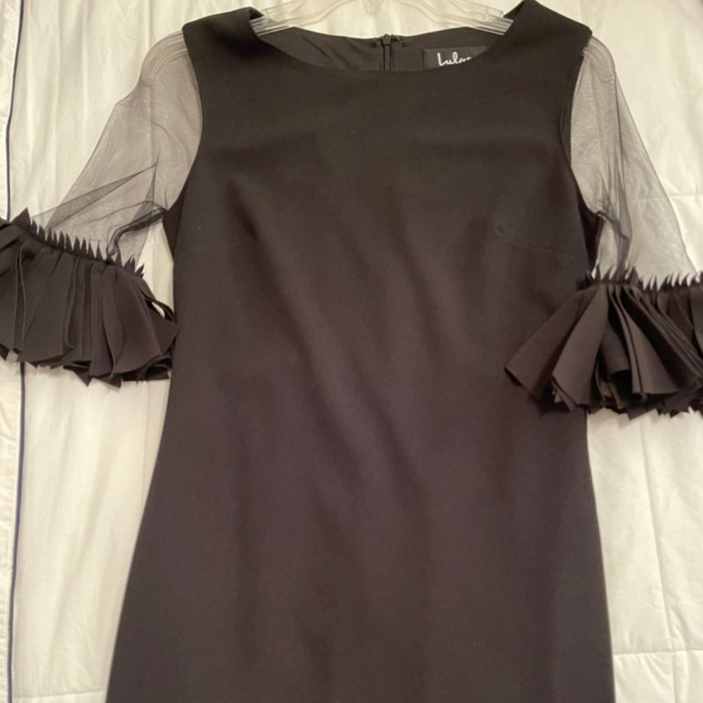 Chic Black Bodycon Dress